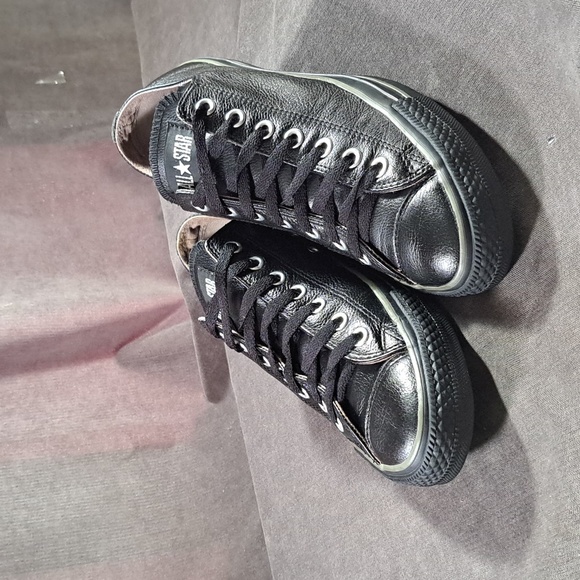 Converse Other - Converse Chuck Taylor All Star Ox Black Leather Lace Up Sneakers VG- US 9.5